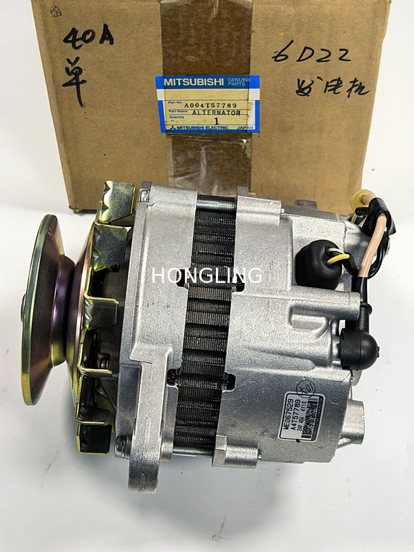 Mitsubishi 6D22 ALTERNATOR A004T57789 ME067529  24V 40A 4Y10